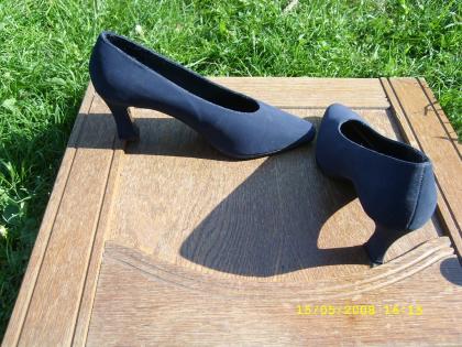 Pumps Gr 37 dunkelblau Wildleder